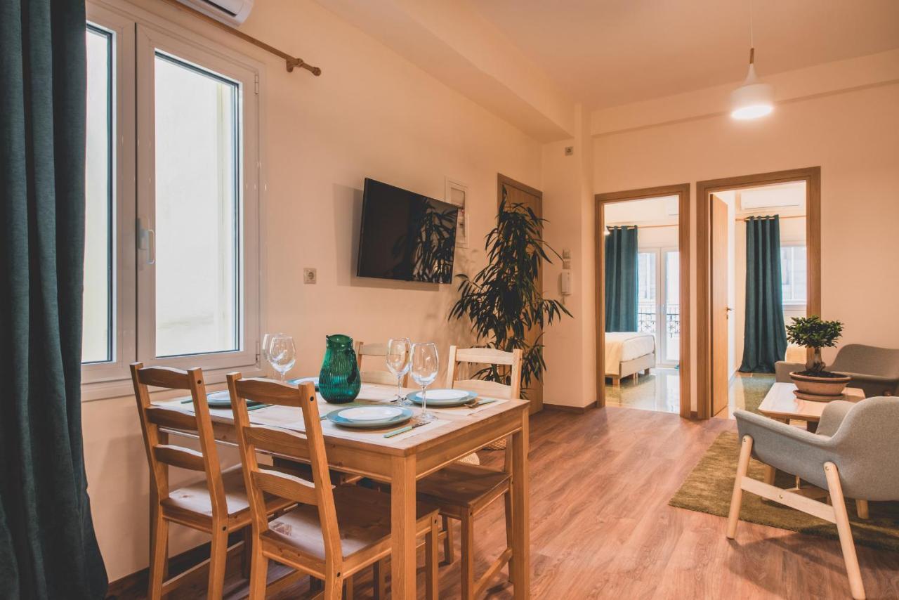 Luxury Apartment With Acropolis View Terrace And Jacuzzi In The Heart Of Athens - Living Stone Azurite Bagian luar foto