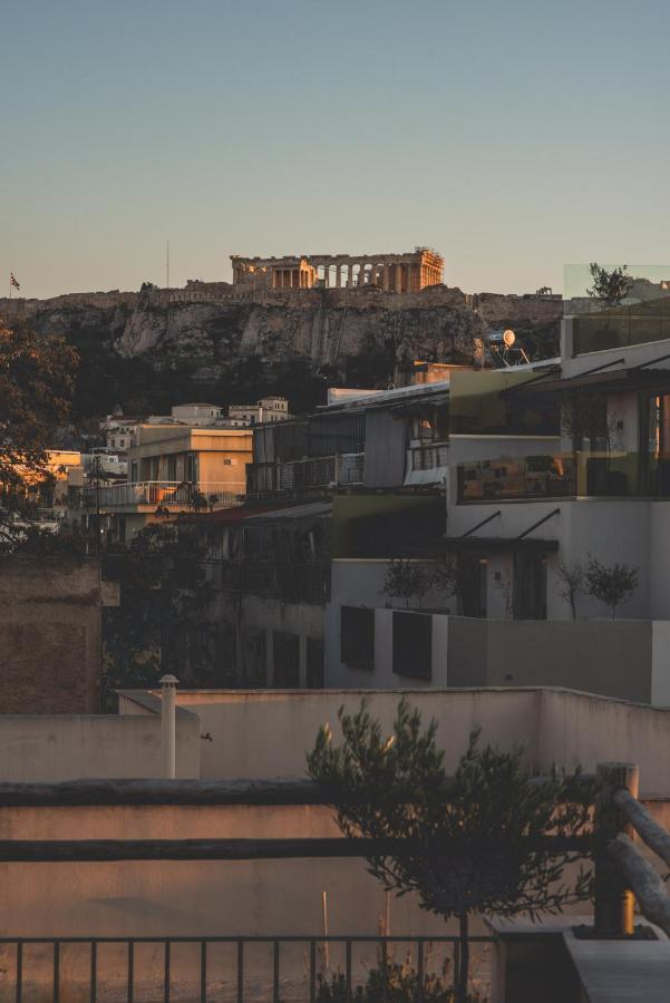Luxury Apartment With Acropolis View Terrace And Jacuzzi In The Heart Of Athens - Living Stone Azurite Bagian luar foto